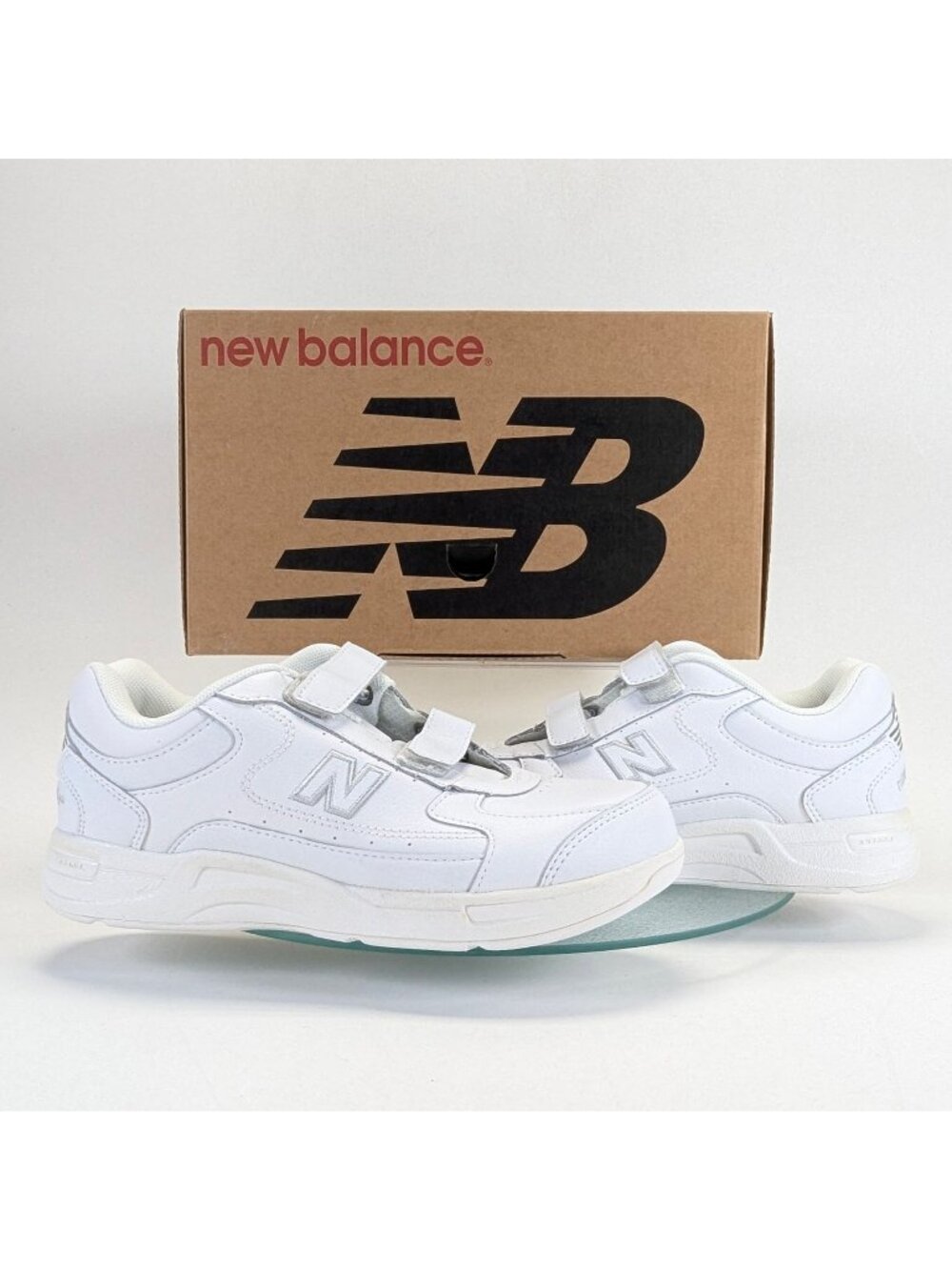 New Balance Womens Walking Shoes 7.5 Narrow White WW576VW Made USA